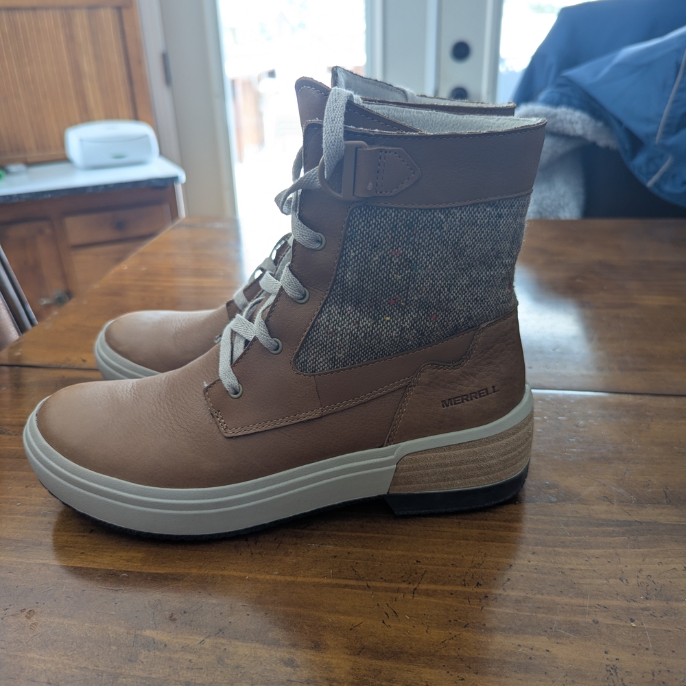 Merrell Women's Brown Leather Lace-Up Ankle Boots